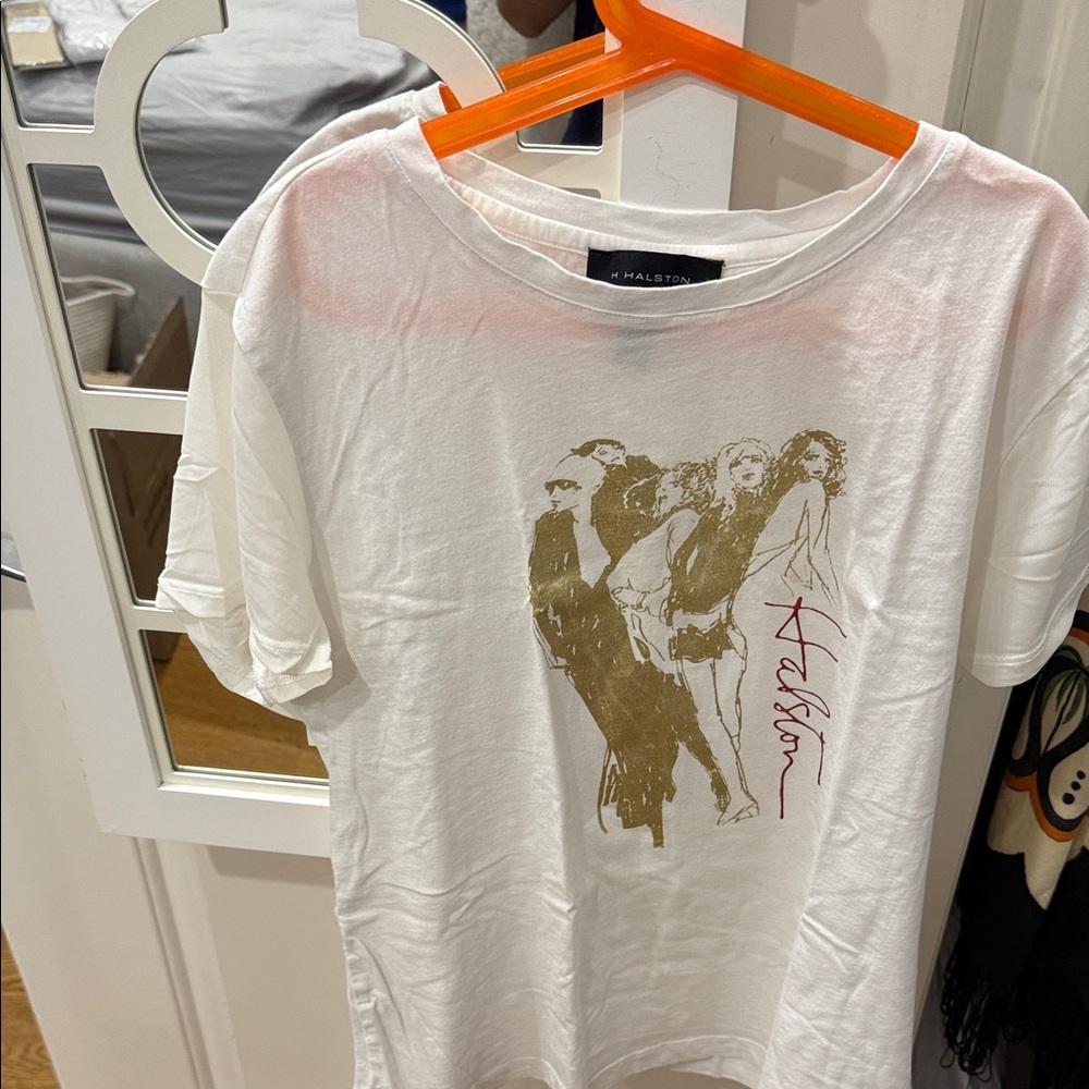 H by Halston White Tee with Gold and Red Graphic
